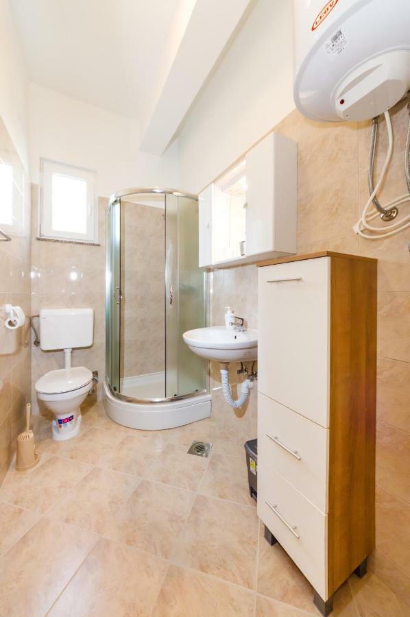 Apartment Culina Pridraga Exterior photo